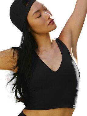 ALO Yoga Black Real Bra Tank Racerback L